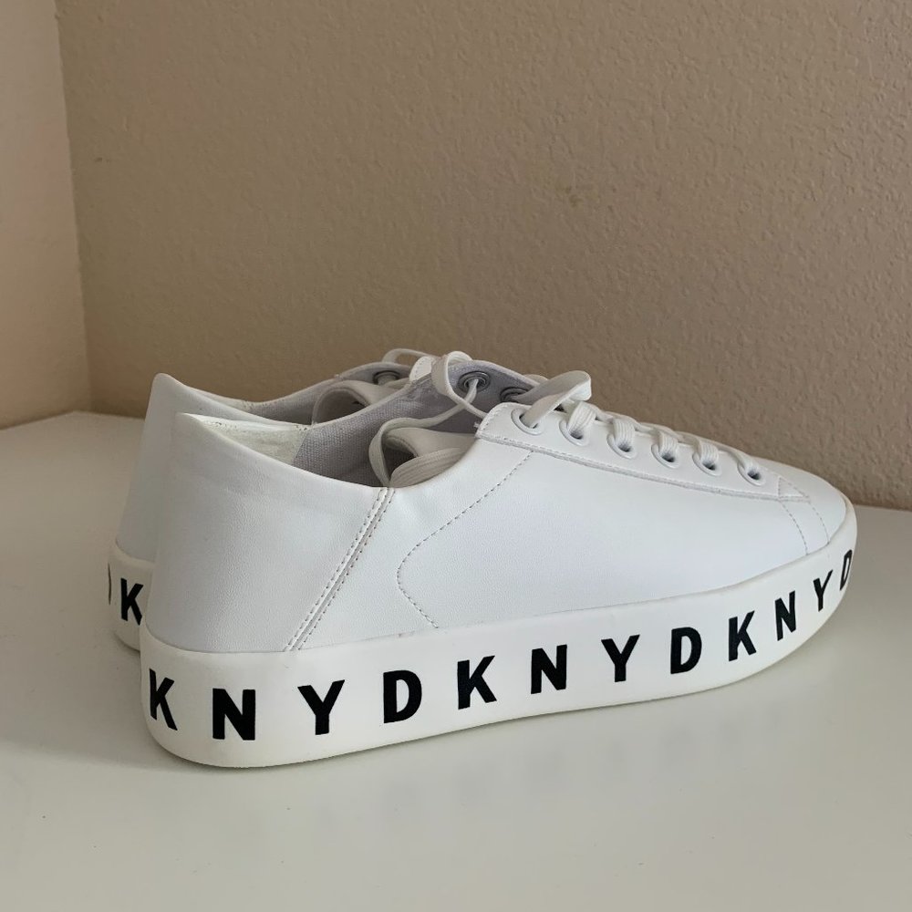 NEW White DKNY sneakers with black logo/ size 8 US